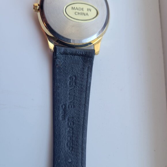 Women's Black Wrist Watch. Never used. - Picture 3 of 6